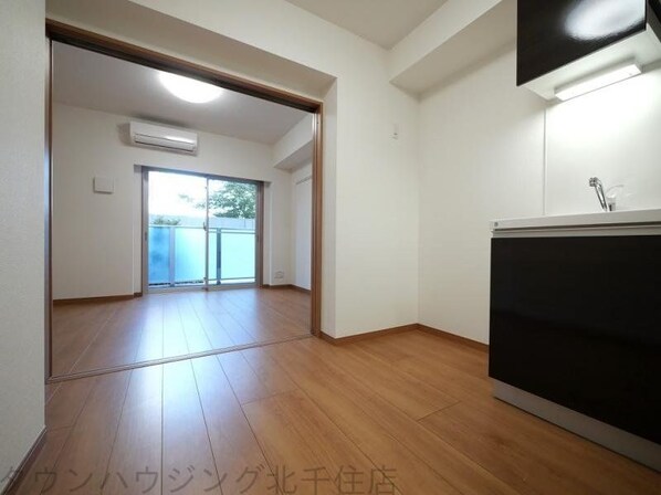 アーバンパーク六町の物件内観写真